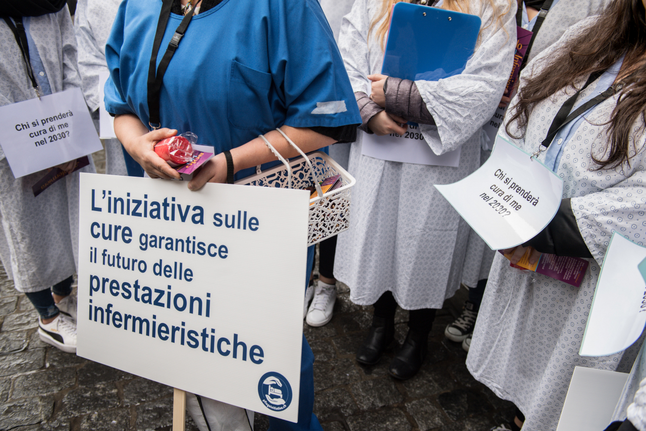 Personale sanitario, gli applausi non bastano!